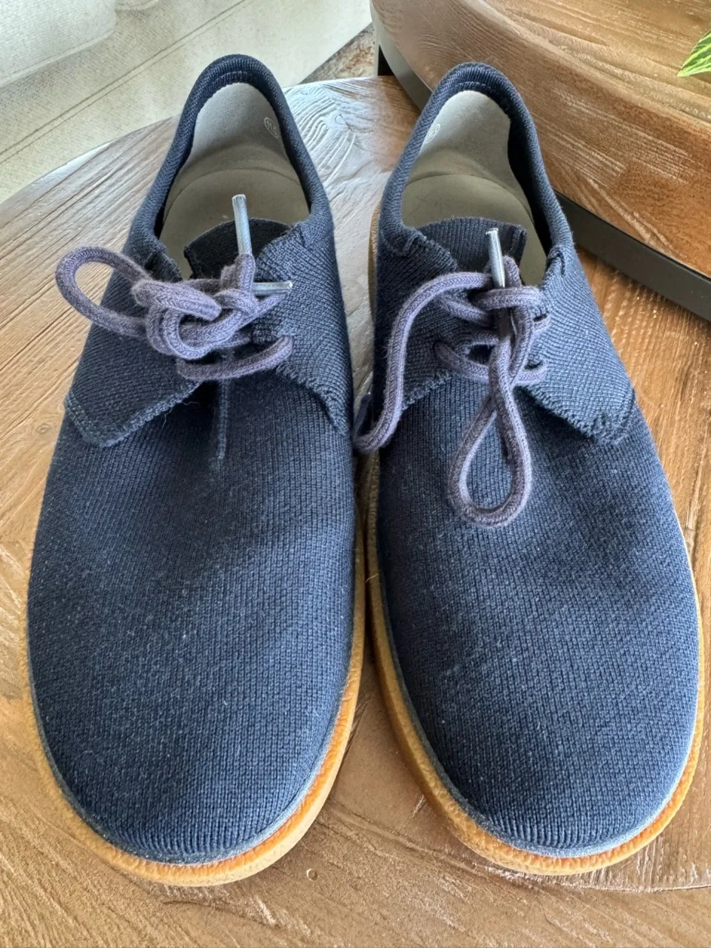 Rothy’s Men's Casual Navy Knit Lace-Up Shoes with Gum Sole Sz 11.5